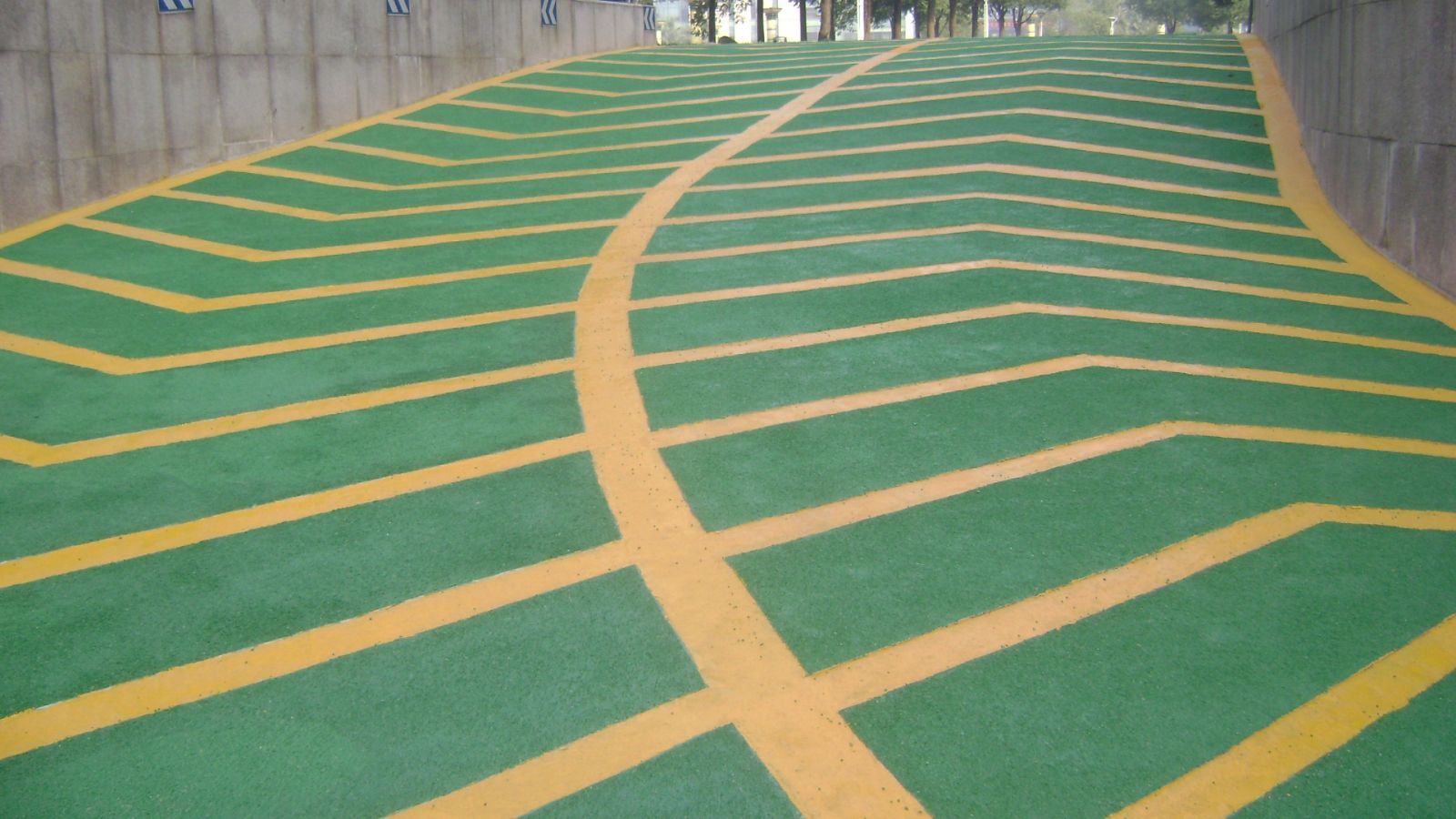 汽车坡道